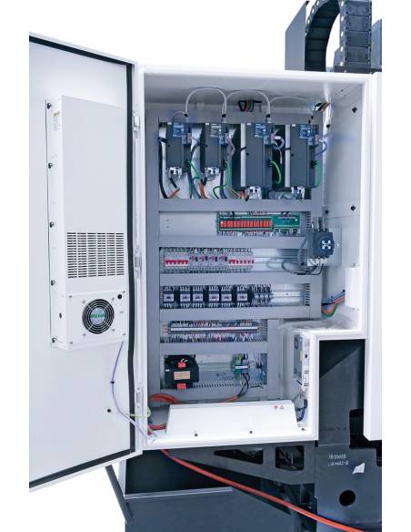 Centru de prelucrare vertical CNC Bernardo VMC 1050 cu Siemens Sinumerik 808D Advanced 16